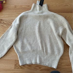 NWT Rachel Zoe Sweater. Size XS